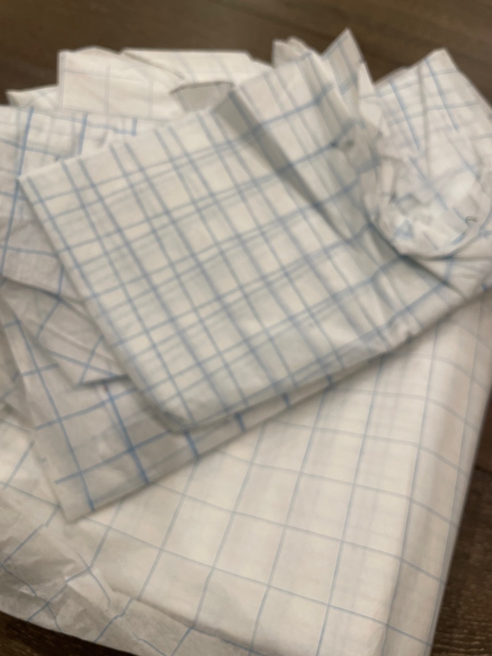 Pattern tracing fabric